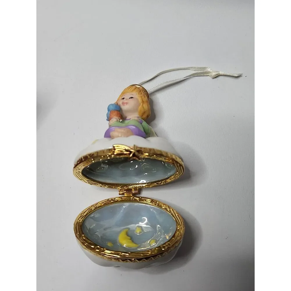 Hallmark Keepsake Ornament – Little Cloud Keeper (1999)